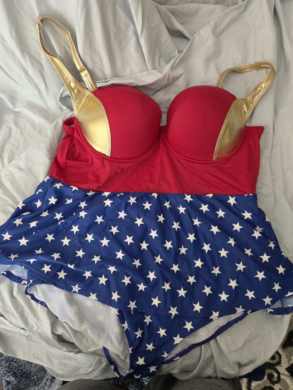 Wonder Woman (tm) Red and Gold Star Print One-Piece Swimsuit - Picture 2 of 11